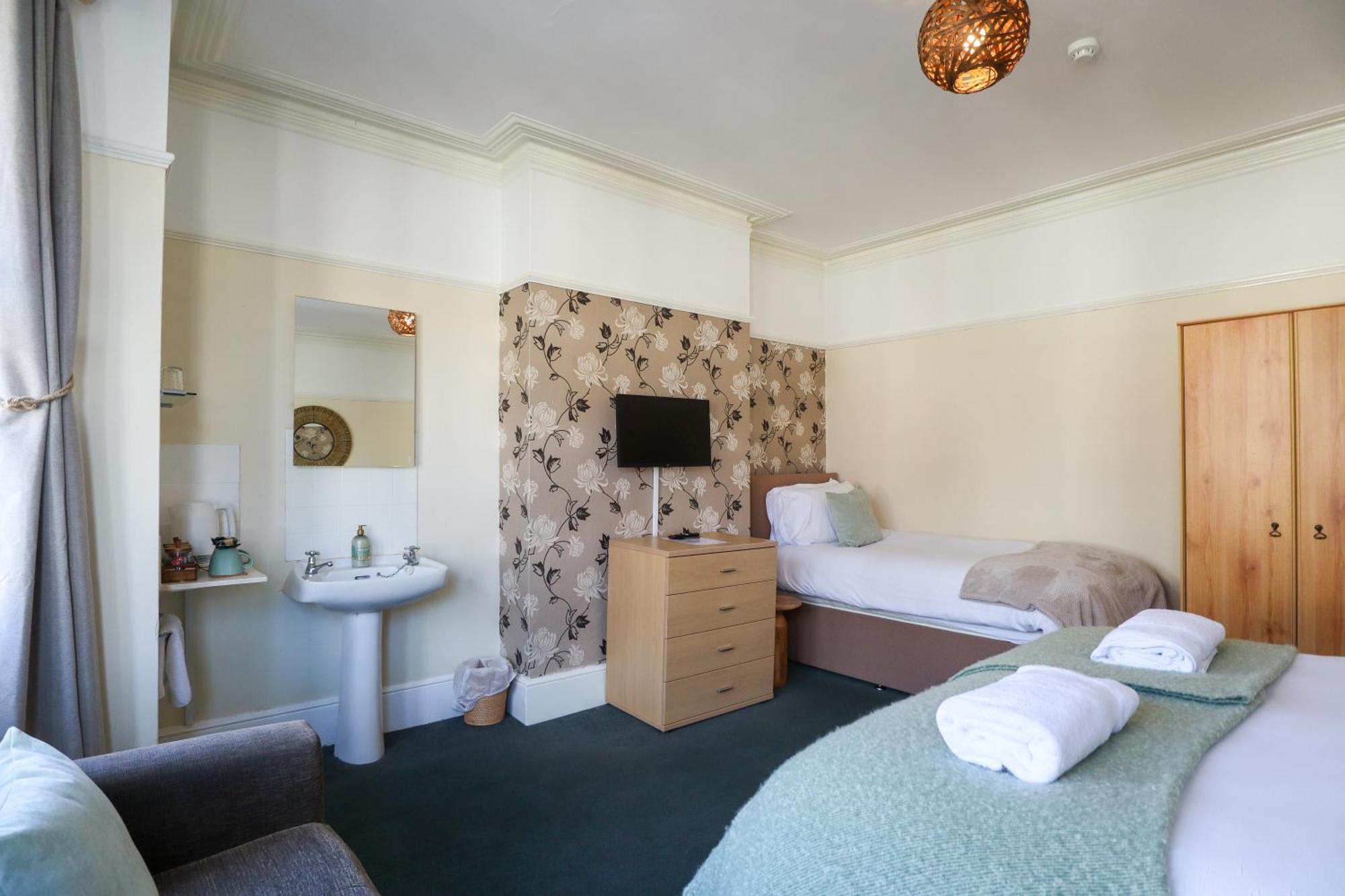 The Albany Rooms Bexhill Exteriör bild